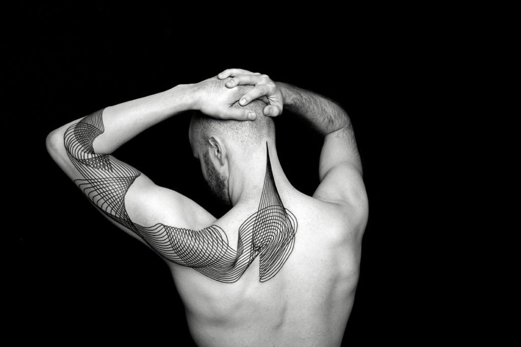 Арт-терапия: 30 необычных современных татуировок