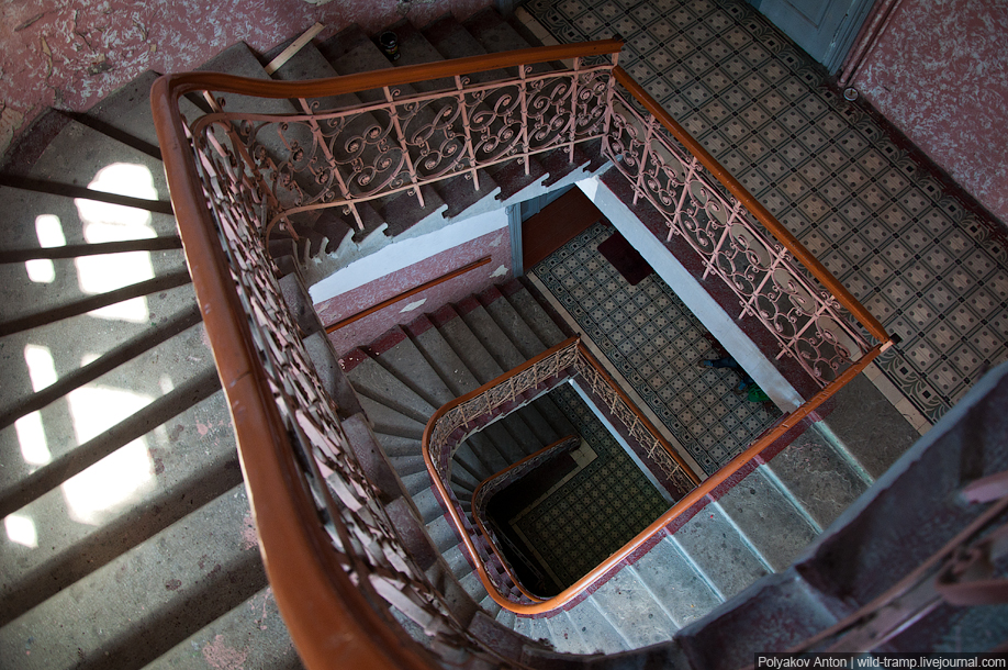 Полезно ли подниматься по лестнице на 17 этаж